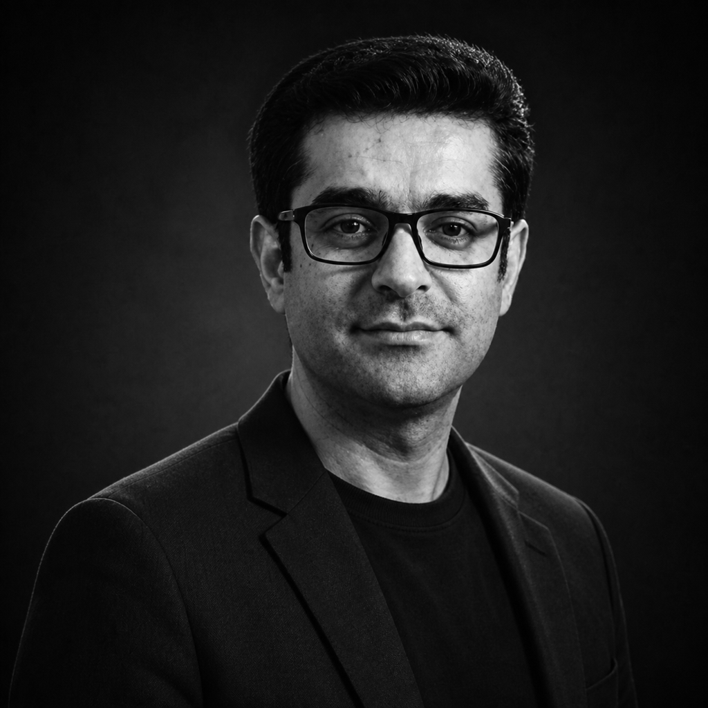 میلاد دخانچی